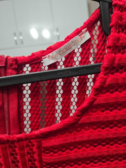 Дамска червена  рокля