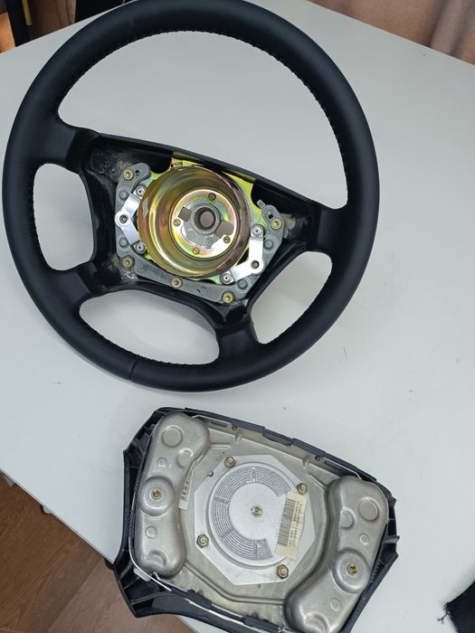 Руль на мерседес w 210 дорестайл