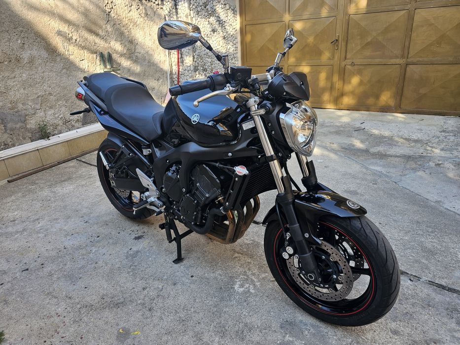 Yamaha FZ6N  S2.