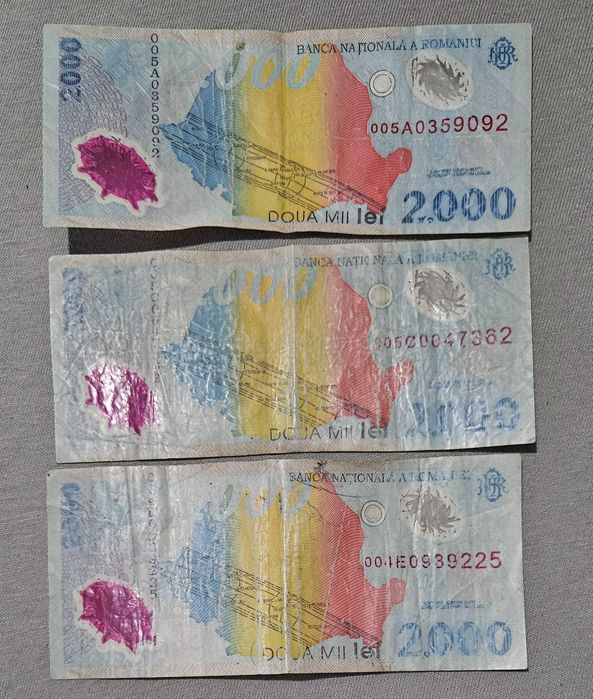 Vând bani vechi pentru colecționari