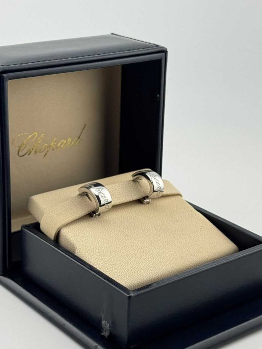 Серьги Chopard  Chopardissimo
