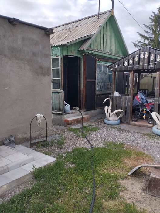Продам дачу,зимний и летний вариант.