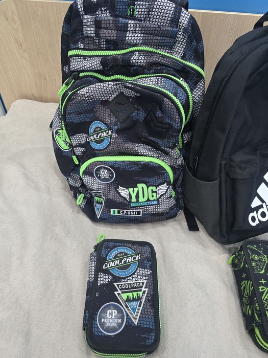 1 лота ученически раници и несесери coolpack