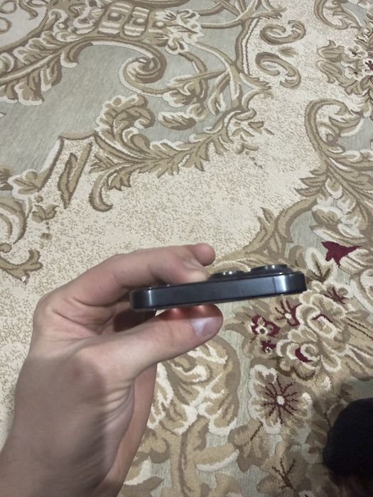 Iphone 15 pro max 90% 512