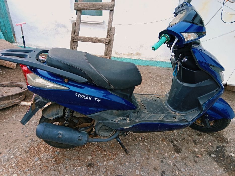 Продам скутер на ходу