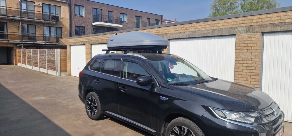 Thule turing 200-НАЛИЧЕН