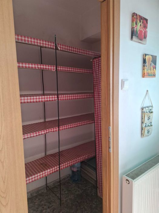 Închiriez apartament două camere