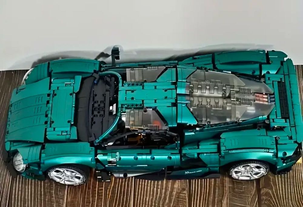 Aston Martin суперавтомобил конструктор тип Lego