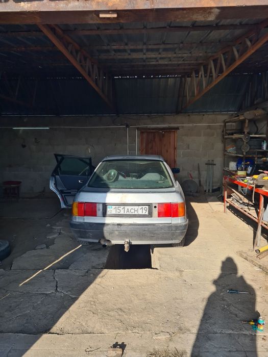 Ауди 80 1990 продам