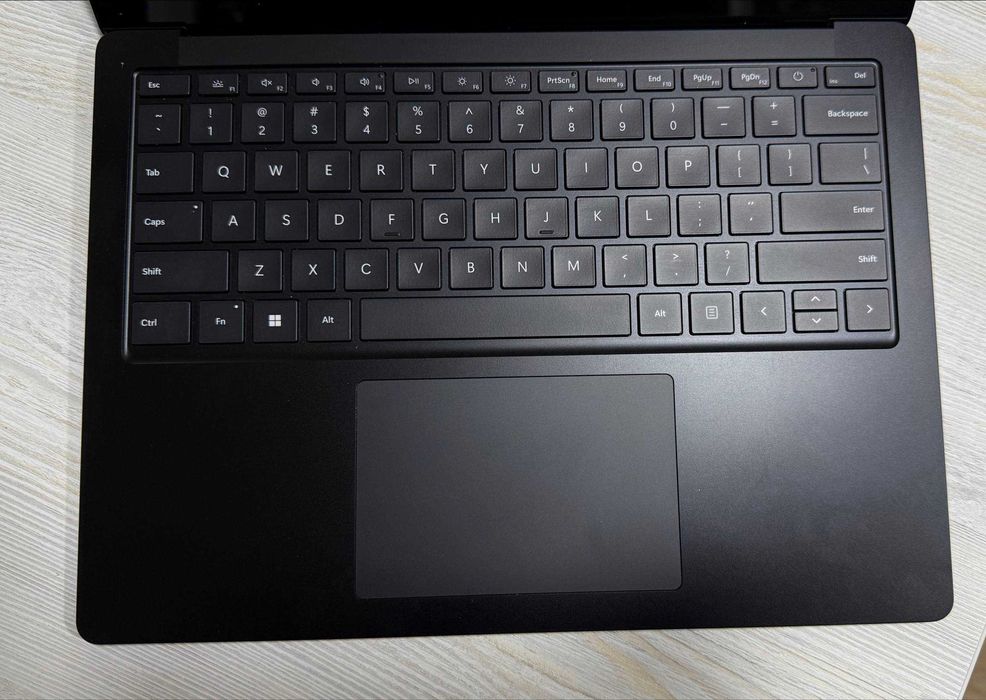 Microsoft Surface Laptop 5 Black 13.5" 2K Сенсор i7 1260U 16GB/256GB !