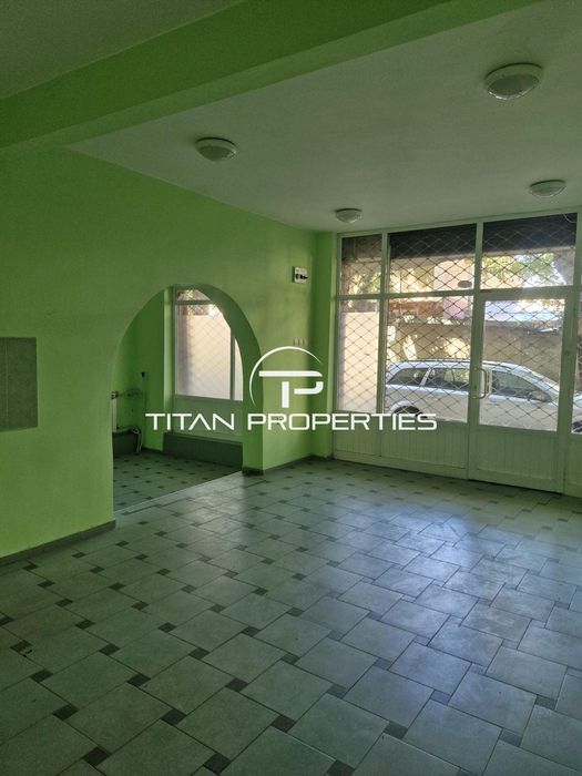 Продава се Магазин в Пловдив, Кършияка - 80 кв.м за 1400 €/кв.м - Снимка #2