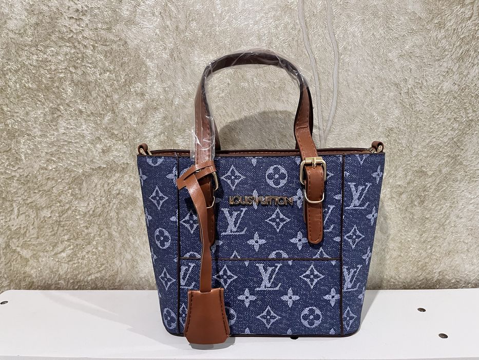 Дамски стилни чанти