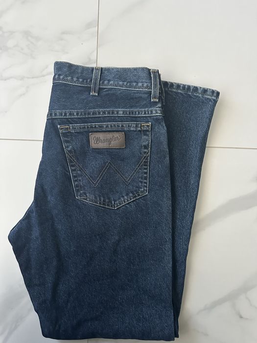 Оригинални мъжки дънки Wrangler най-търсеният размер 36