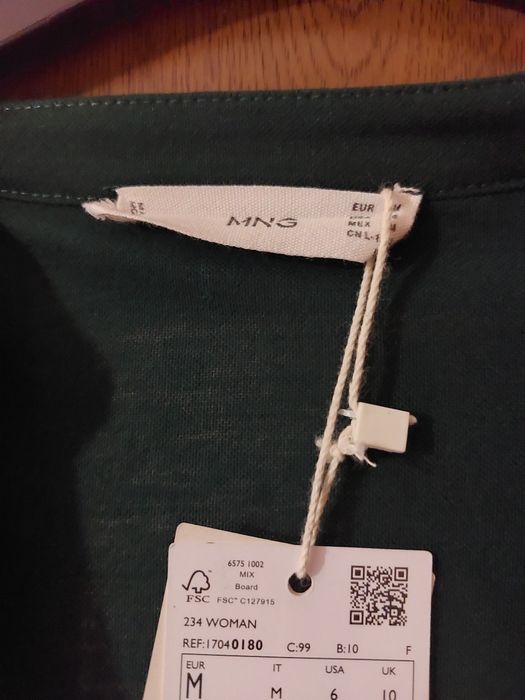 Rochii marimea M, de la Mango, noi, cu eticheta