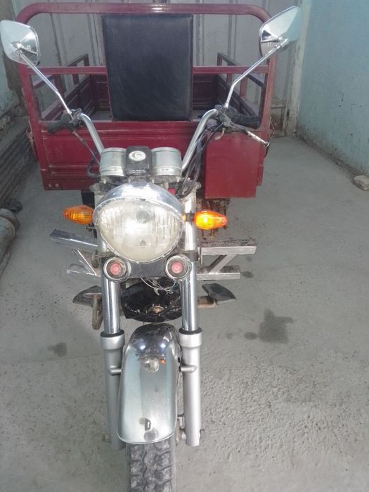 Motosikil tez va arzon narxda sotiladi