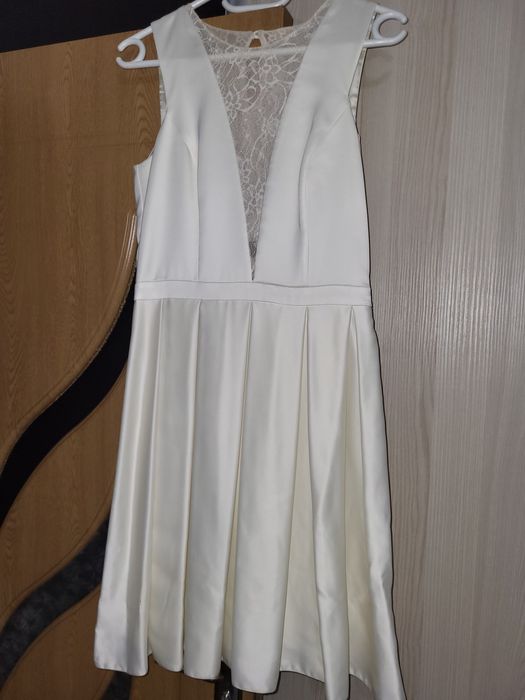 Rochie eleganta ivory