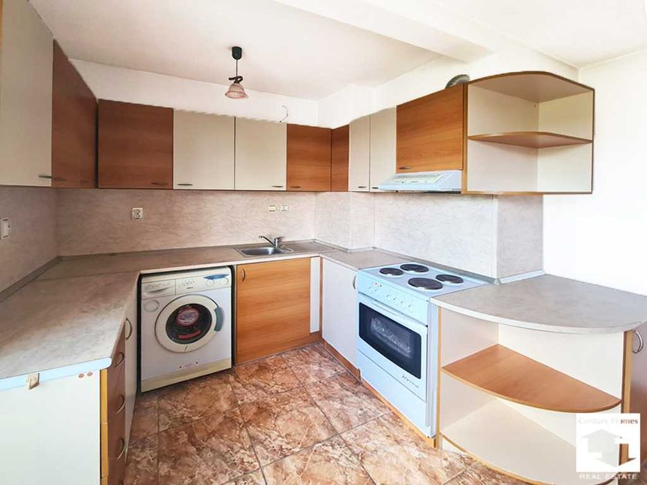 Продава се Четиристаен апартамент в Велико Търново, Център - 104 кв.м за 1616 €/кв.м - Снимка #4