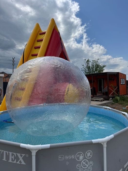 Надувная горка пляжная