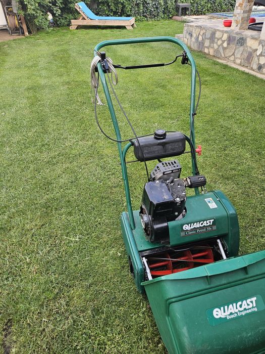Masina tuns gazon Qualcast cu scarificator