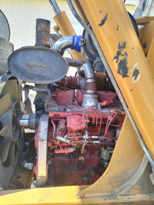 Продам экскаватор погрузчик кейс 695