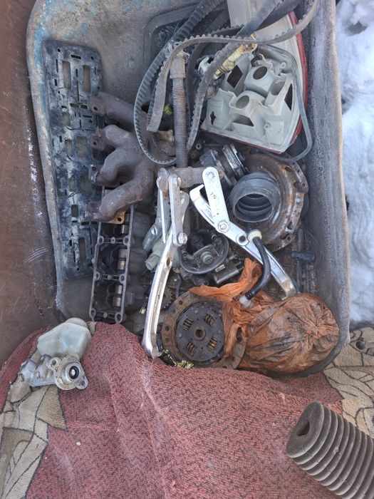 Запчасти на машину