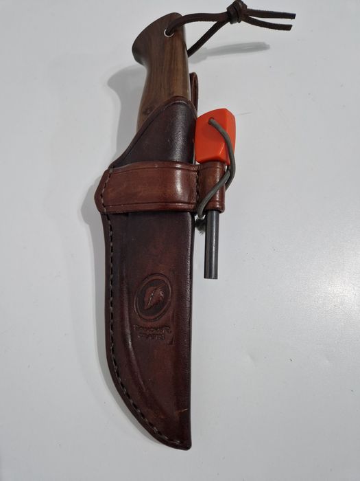 Cutit pentru vanatoare