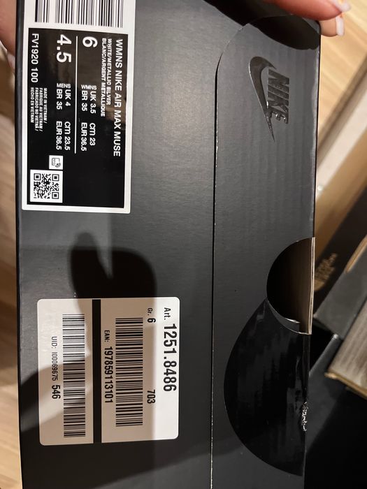 Маратонки NIKE AIR MAX MUSE размер 36,5