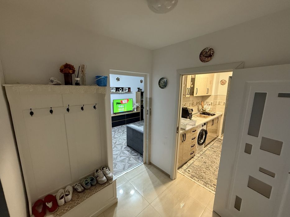 Apartament de vanzare 2 camere separate 52 de metri patrati