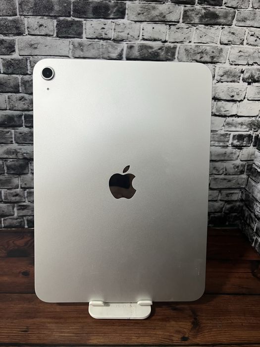 iPad a 16