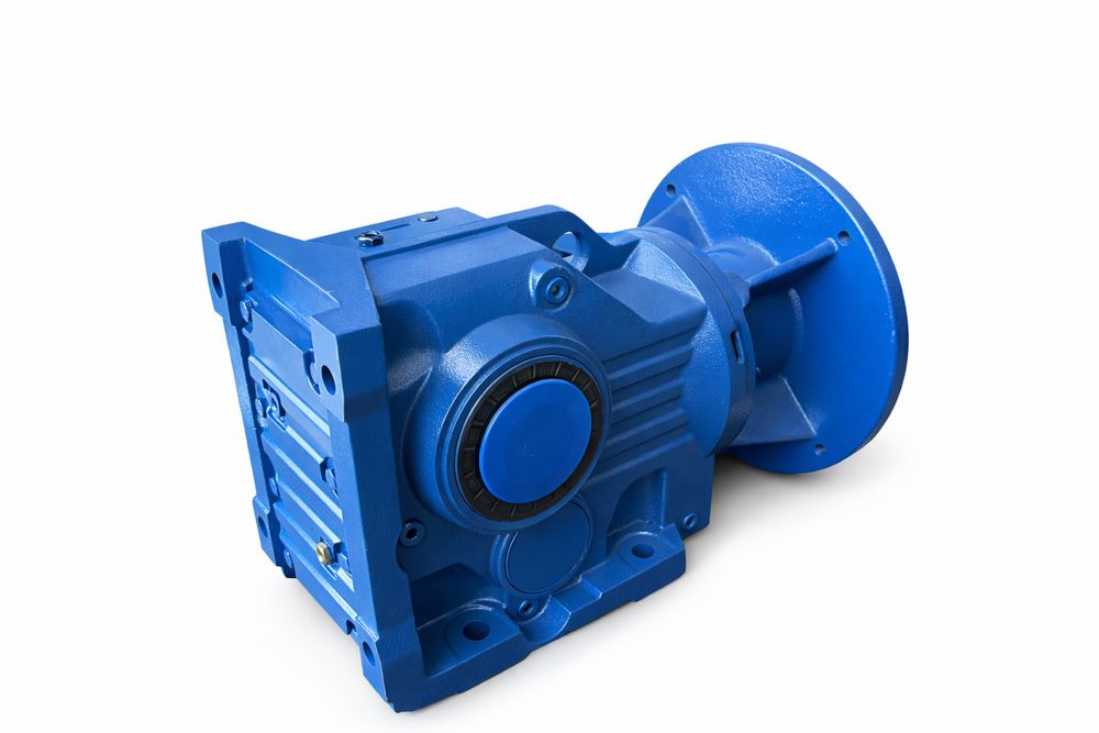 Редуктор Шнек Электродвигатель Асинхронный Запчасти БСУ Бетон Цемент