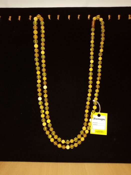 Янтарные бусы! Продам!