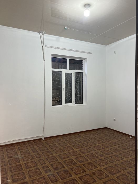 Помещение  в доль дороги 168 кв срочно +бонус 232кв подвал