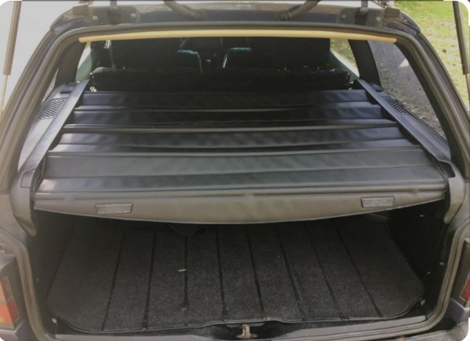Шторка багажника пассат Б3, Б4 универсал
