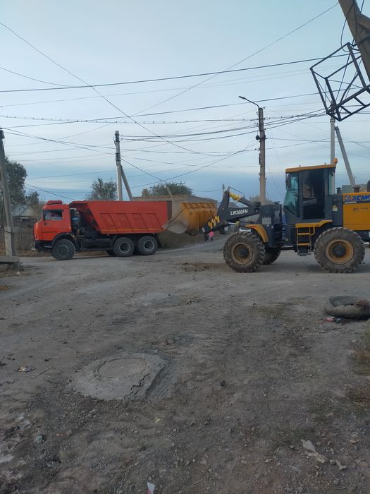 Услуги КамАЗа и погрузчика