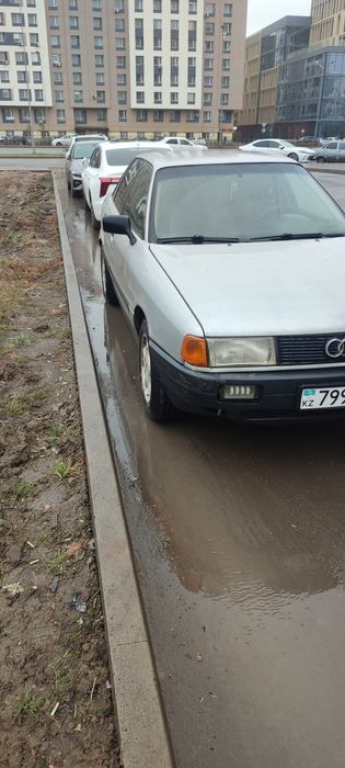 Продам Ауди 80 б3