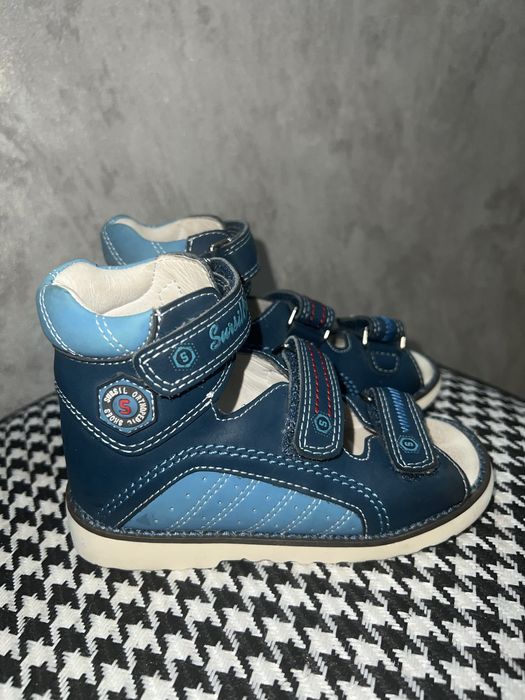 Ортопедичсеике детские сандали