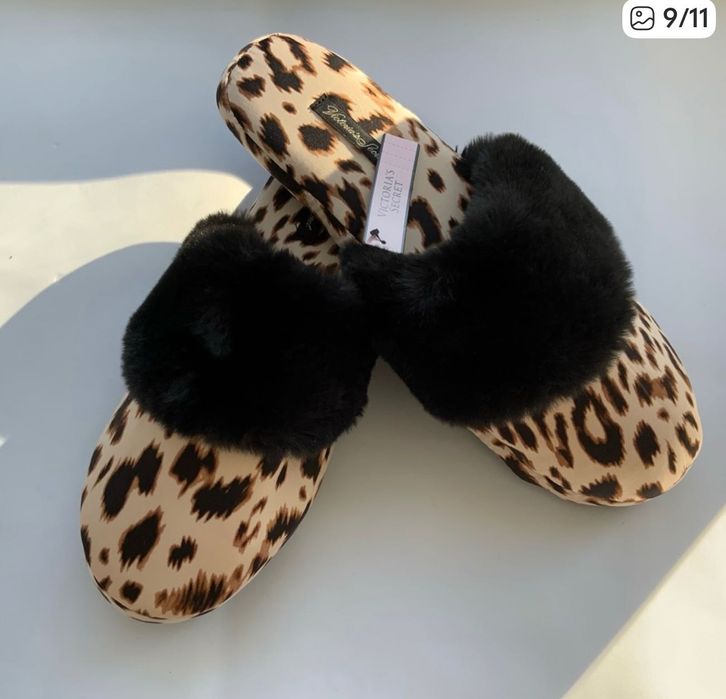 Victoria's Secret
Leopard Slippers Flats
Size: US 7 Regular (M, B)