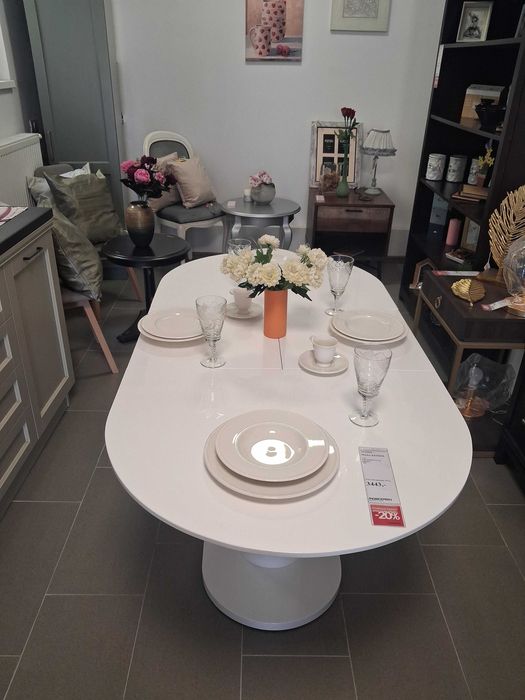 Mobilier living si bucatarie