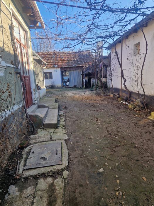 Casă de vânzare, Husasău de Tinca