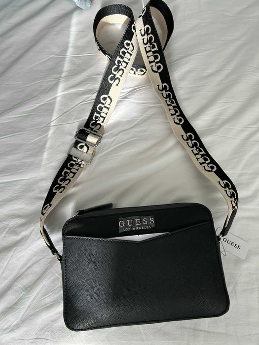 ЧАНТИ чисто нови