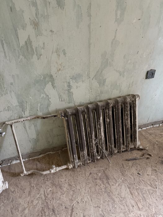 Продам батареи чугунные