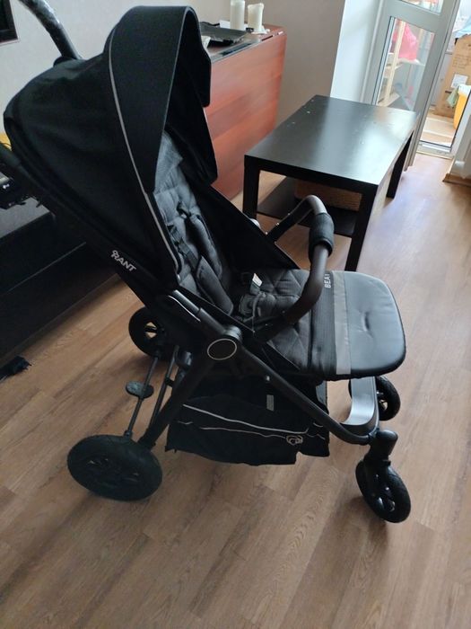 Продам коляски новые
