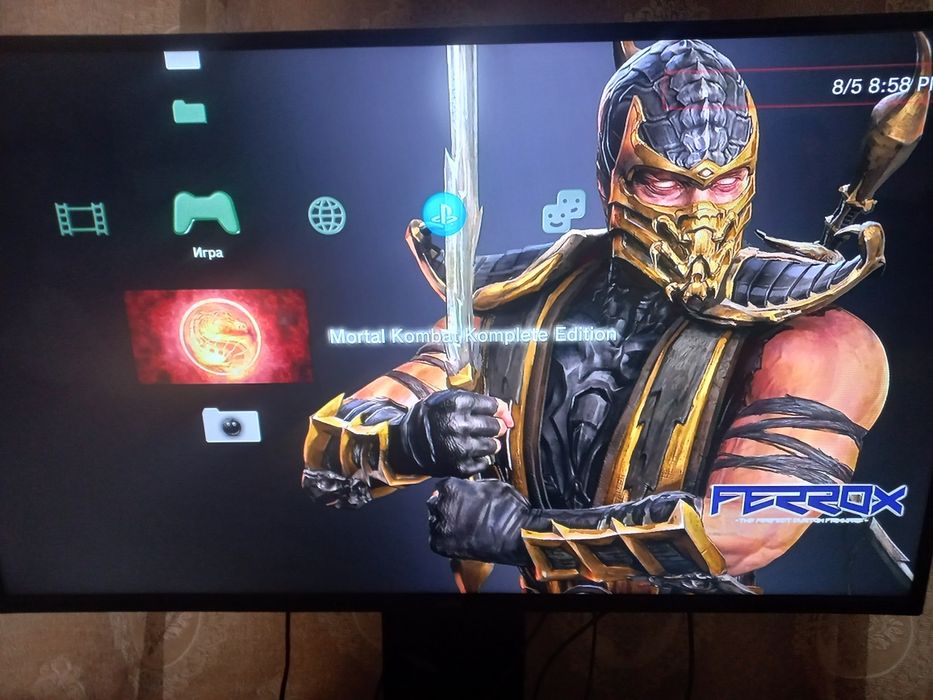 PS3 slim ideal holati 2 djoystik bor o'yinlar yozilgan 19 ta o'yinlari