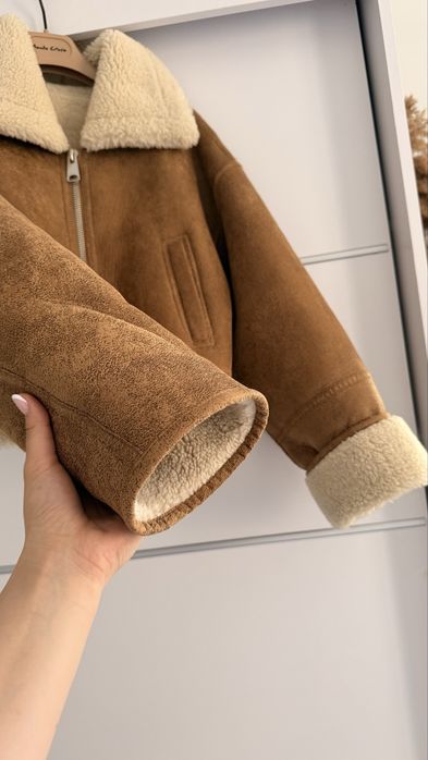 Късо палто Mango