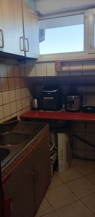 НАЕМ 800 евро. КАПАРО 400 евро.Бояна  2 стаен апартамент под наем