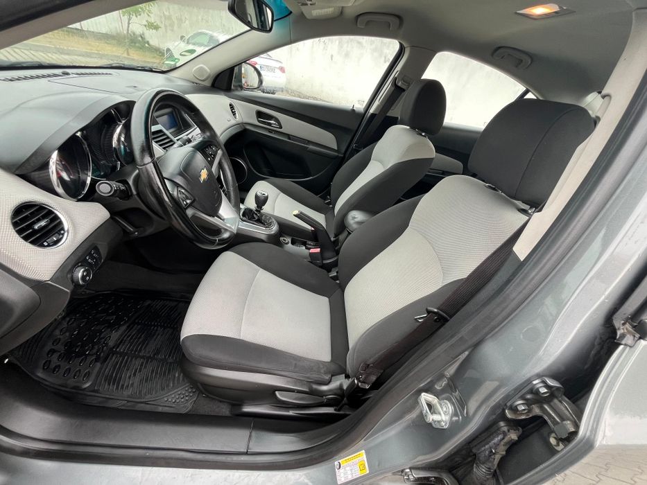 Vând Chevrolet cruze LT 2011 euro 5 înmatriculat