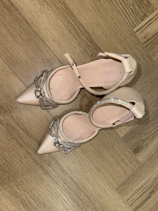 Туфли вечерние с каблуком