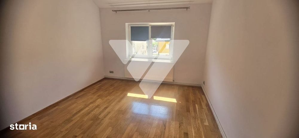 Apartament 2 camere etaj 3 bloc cu acoperis Cisnadie, Sibiu