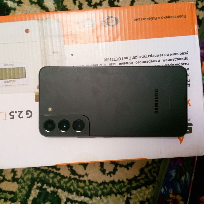 S22 ideal xolatda 128 xotira