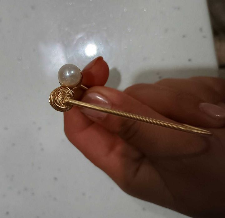 Нова гривна с естествени речни перли